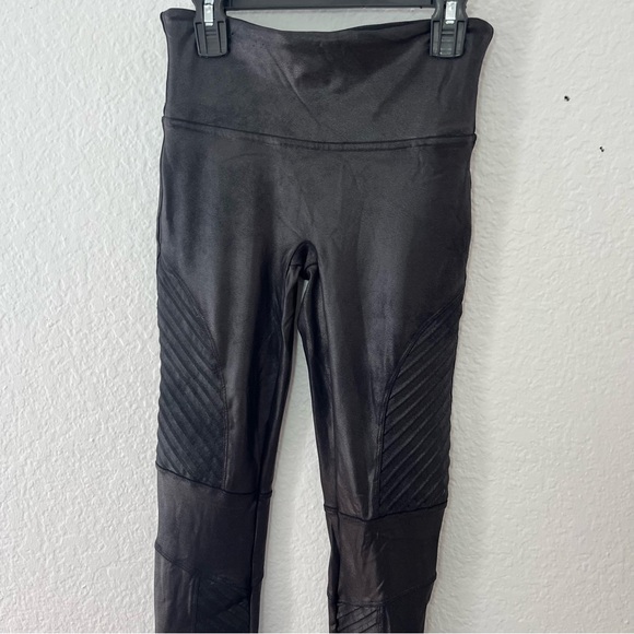 Spanx Faux Leather Moto Leggings Black Size Small - Picture 4 of 11